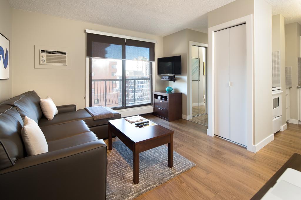 Execsuite Inc. Aparthotel