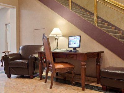 Ramada Plaza By Wyndham Downtown Hotel 3*