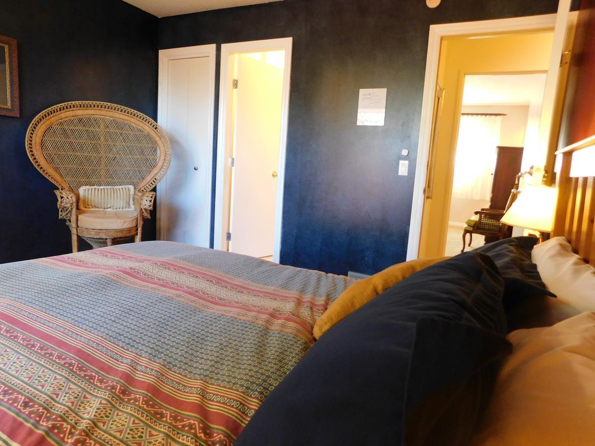 Bed & Breakfast English & Calgary