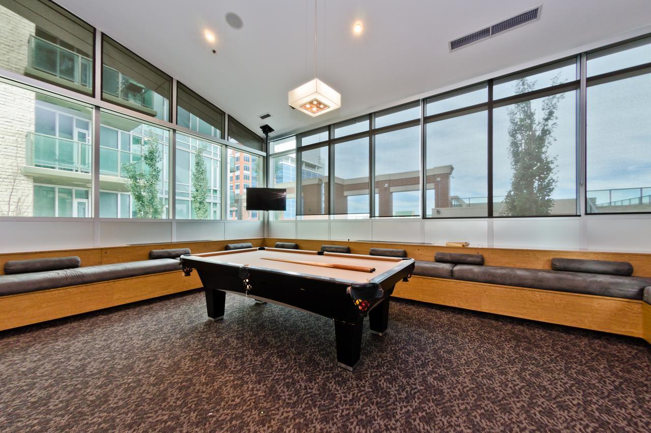Apartment Digs Vetro Calgary