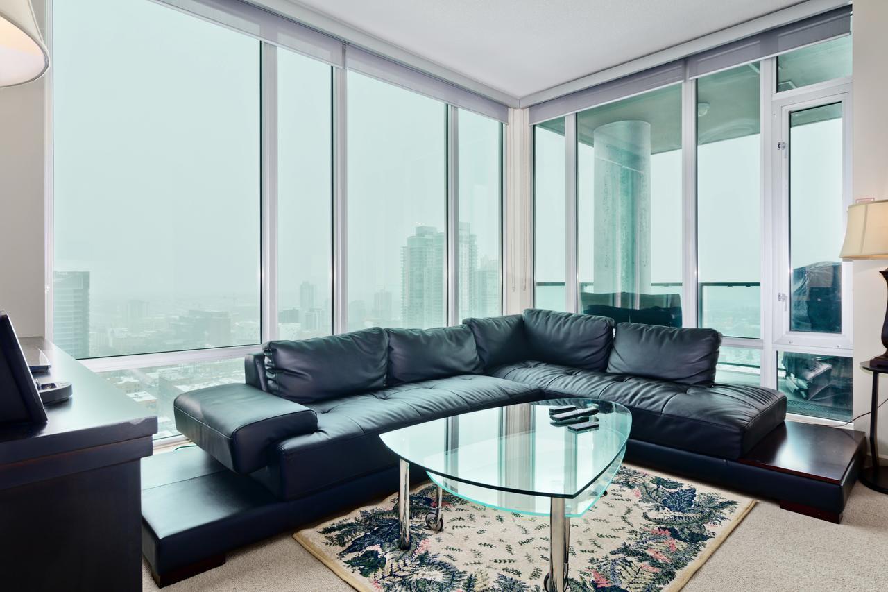 Digs Vetro Apartment