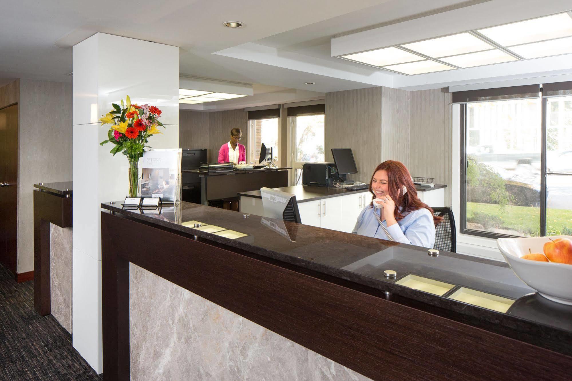 Execsuite Inc. Aparthotel 4*