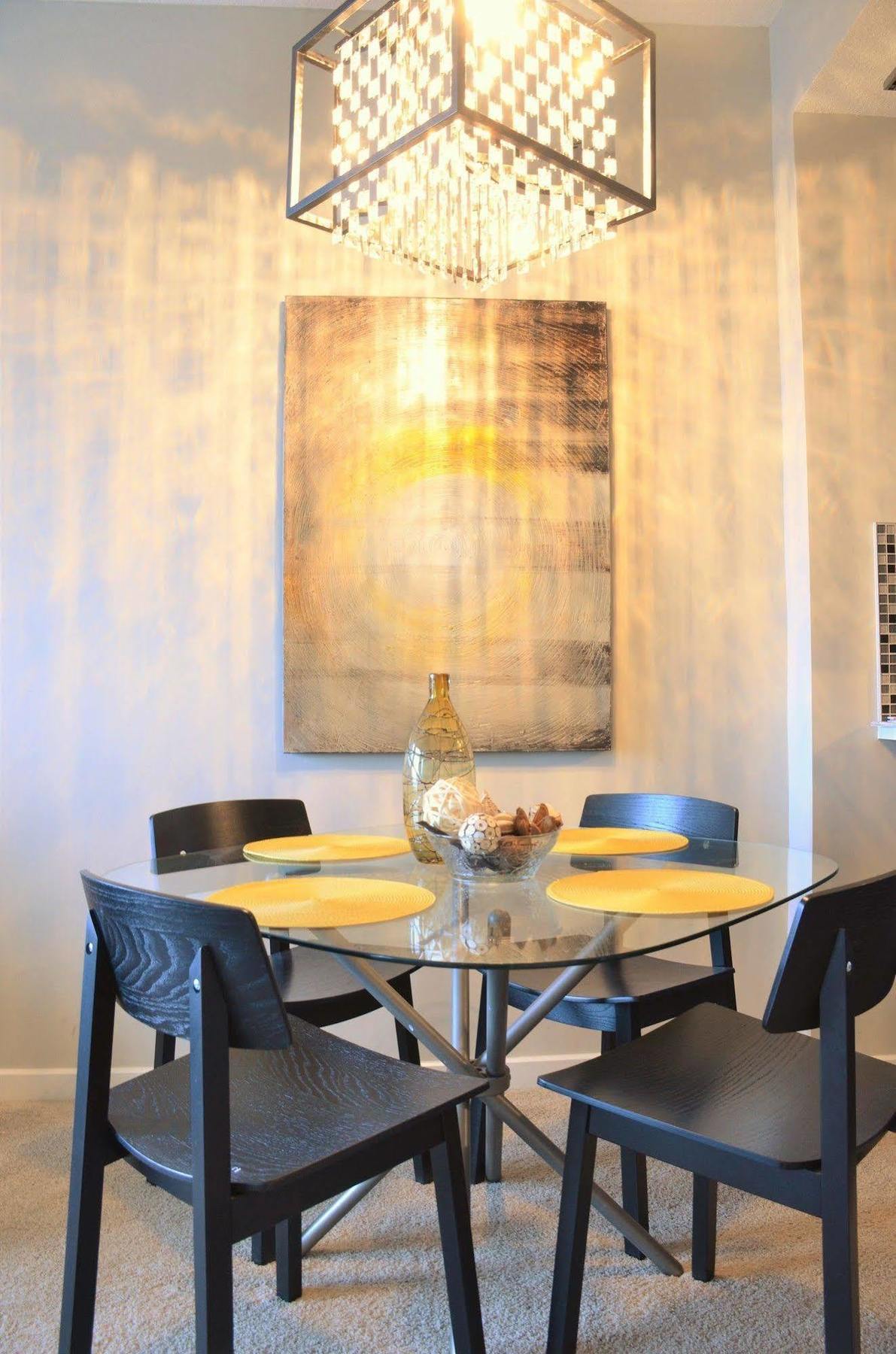 Executive By Roseman - Alura Calgary