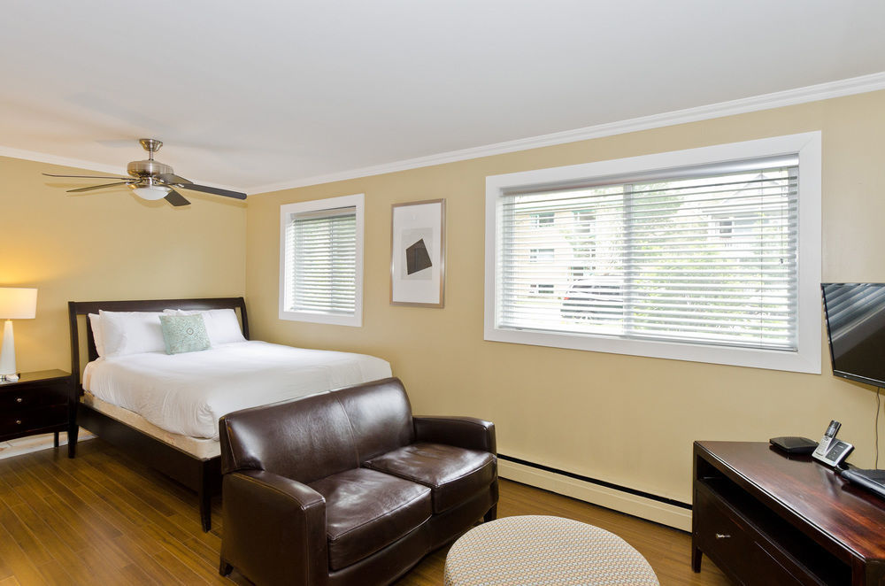 Aparthotel Ostays Condos - Ovation 3*