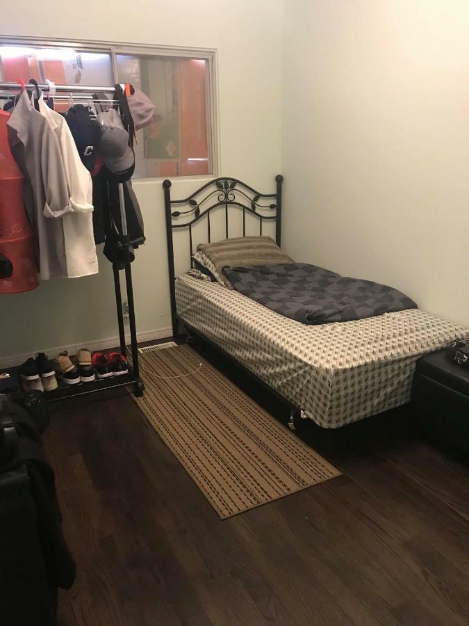 Ranny's Private Homestay Calgary