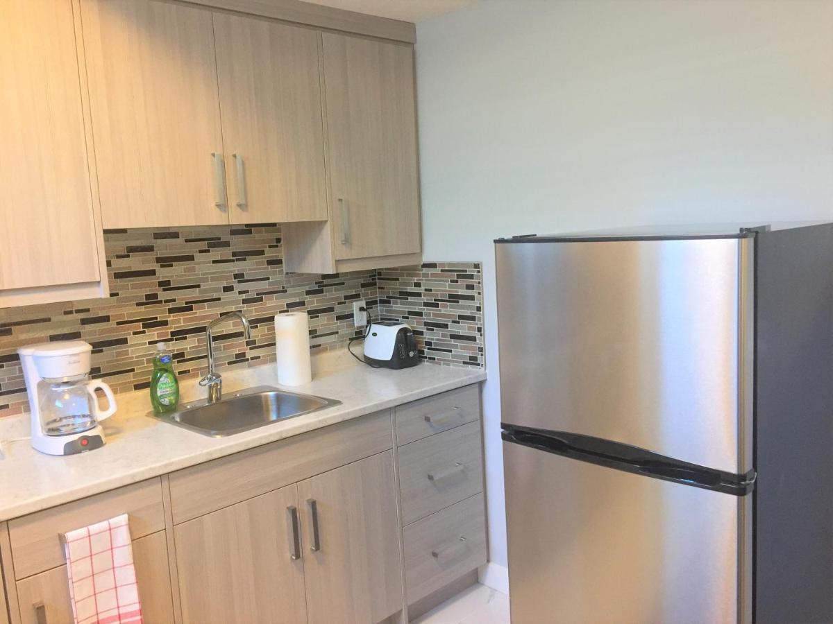 Apartment Three-bedroom House With Balcony #33 Sunalta Downtown *