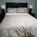 Cozy Two Bedroom Guest Suite In Nw