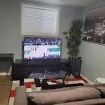 Cozy Two Bedroom Guest Suite In Nw