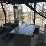 Cozy And Quiet Room With Private Bathroom