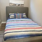 Cozy Basement Suite