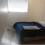 Private Bedroom In Basement With Shared Bathroom - Pineland