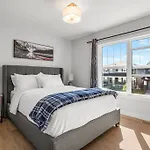 Bright & Spacious 3 Beds Luxury Home In Se Calgary