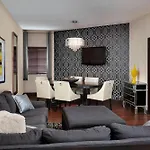 Four Points by Sheraton Hotel & Suites Calgary West