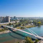 Condo And Parking Near Calgary Stampede