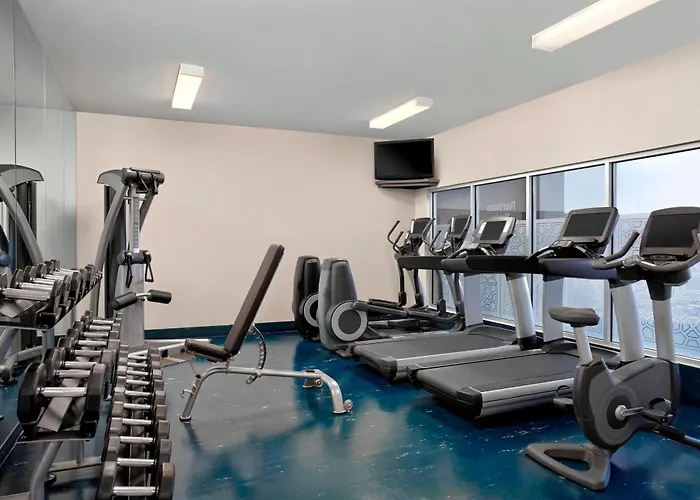 Four Points by Sheraton Hotel & Suites Calgary West