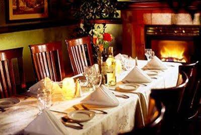 Four Points By Sheraton & West Hotel Calgary