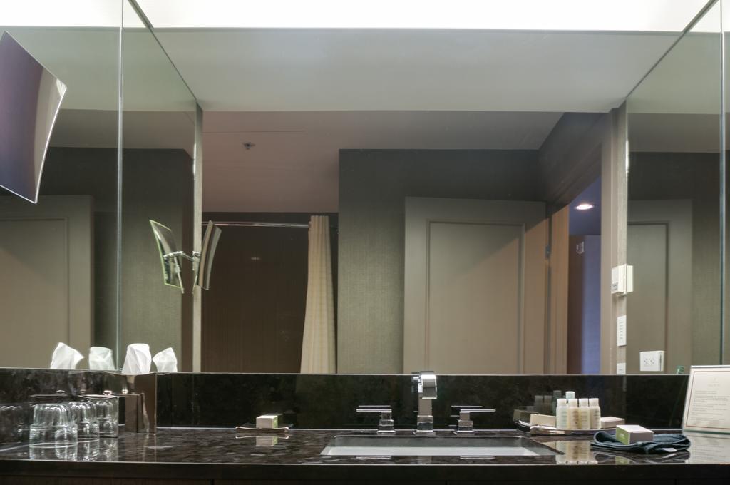 Hotel Arts Kensington 5*