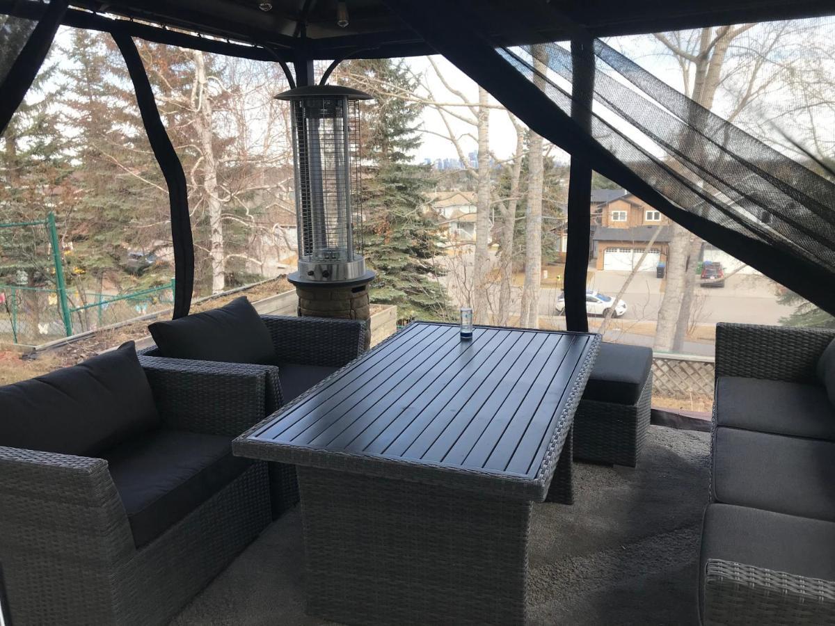 Cozy And Quiet With Private Bathroom * Calgary