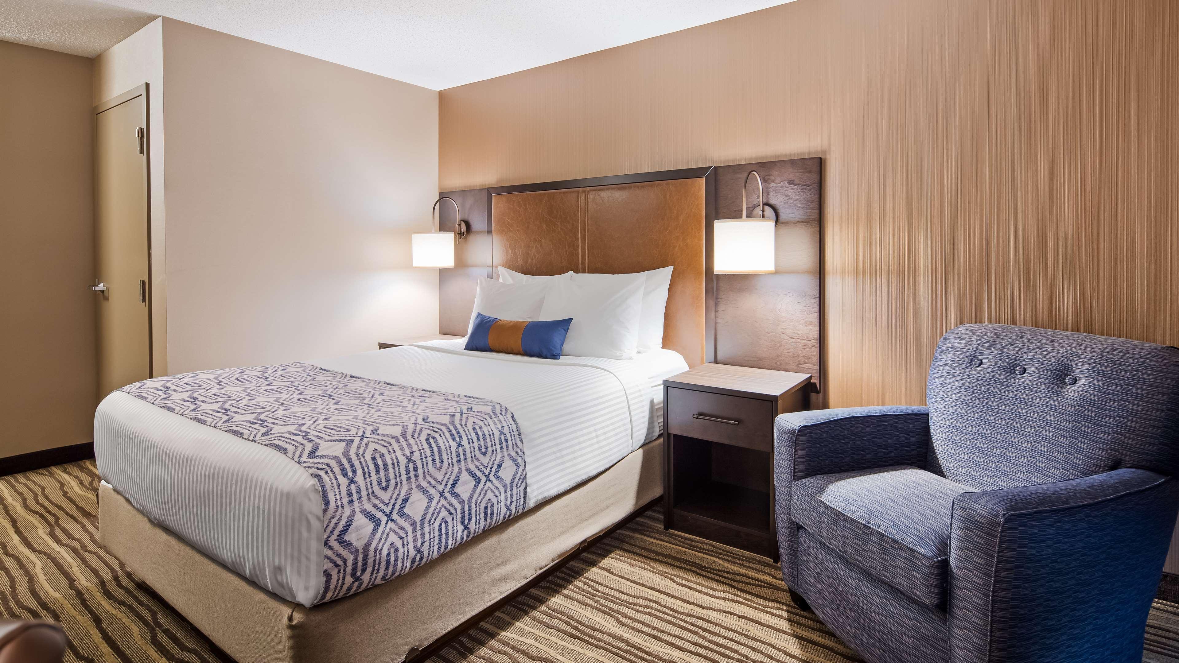 Western Centre Hotel 3*