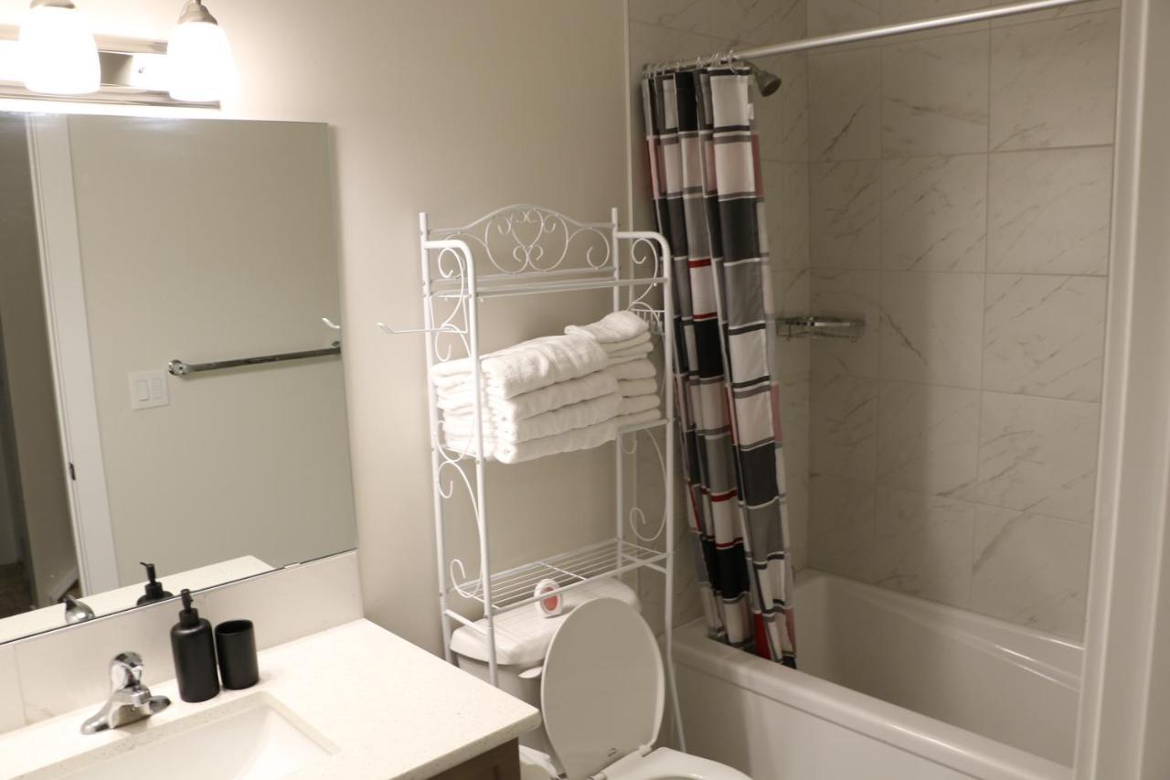 Apartment Guest In Calgary