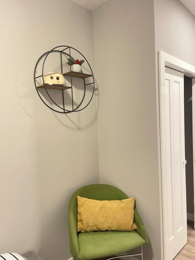 Cozy Basement Guest house *