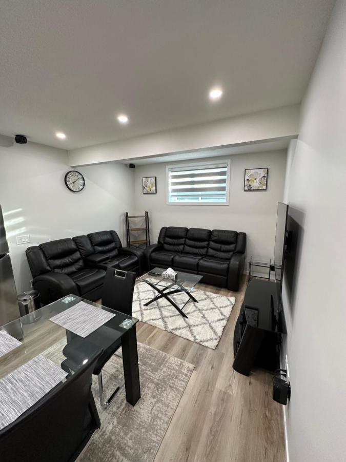 2 Bedroom 2 Washrooms Brand New Beautiful & Cozy Holiday home *