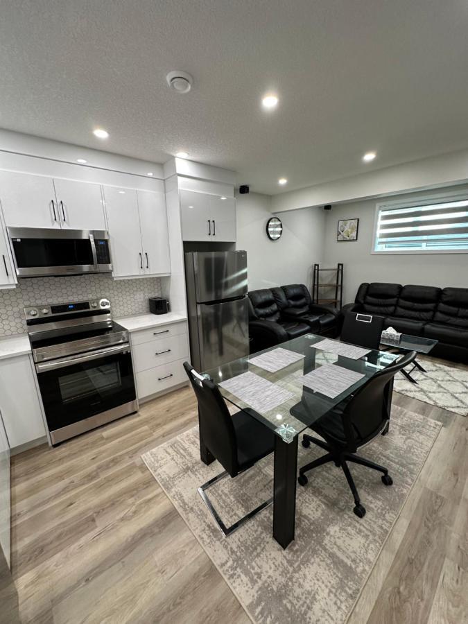 Holiday home 2 Bedroom 2 Washrooms Brand New Beautiful & Cozy *