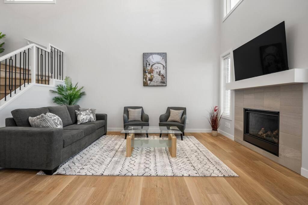 Bright & Spacious 3 Beds Luxury In Se