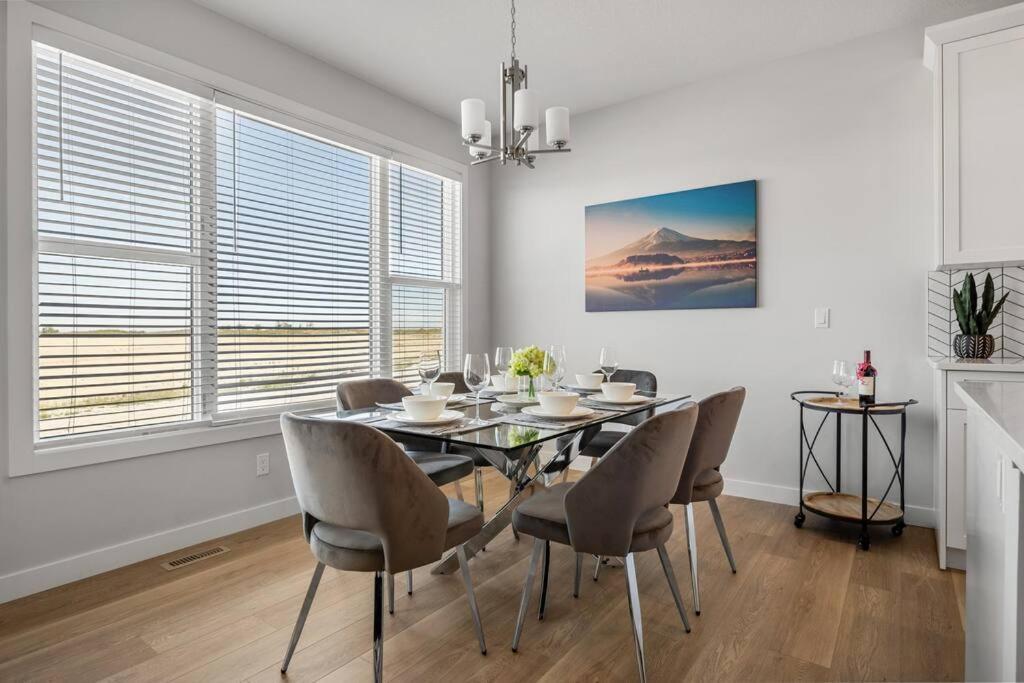 Bright & Spacious 3 Beds Luxury In Se *