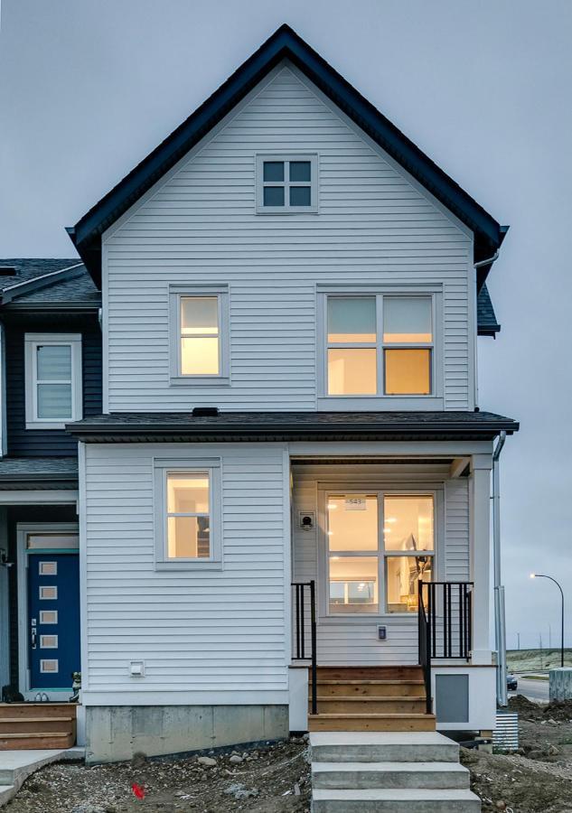 Holiday home Neutral Living/6beds/4bedrooms+1bunos/with Basement And Fireplace/free Parking On Premises