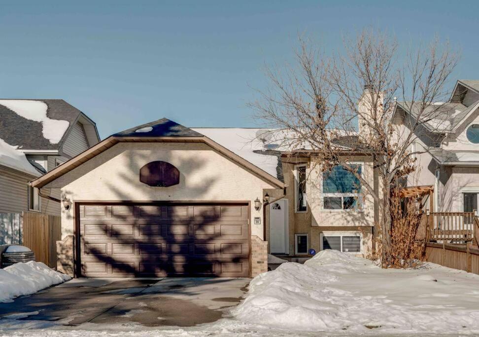 Rare Find Fully Renovated 6 Bedroom 3 Bath And Both Levels Chalet Calgary