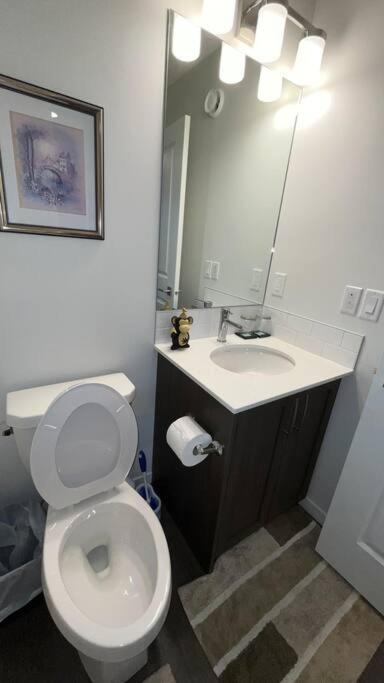 Apartment Brand New 4-bed House