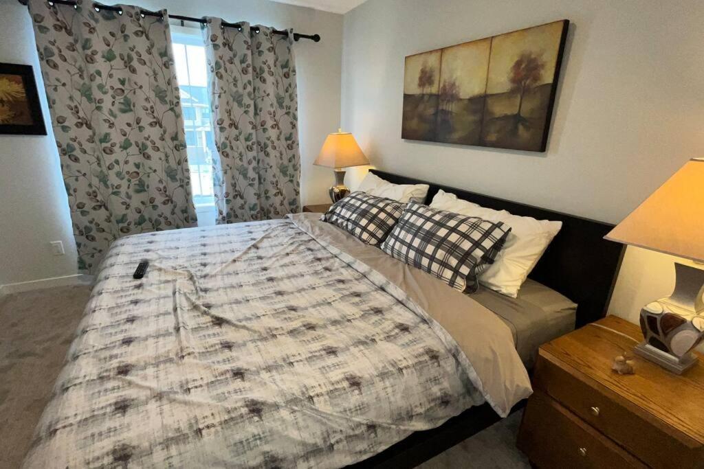 Brand New 4-bed House Apartment *
