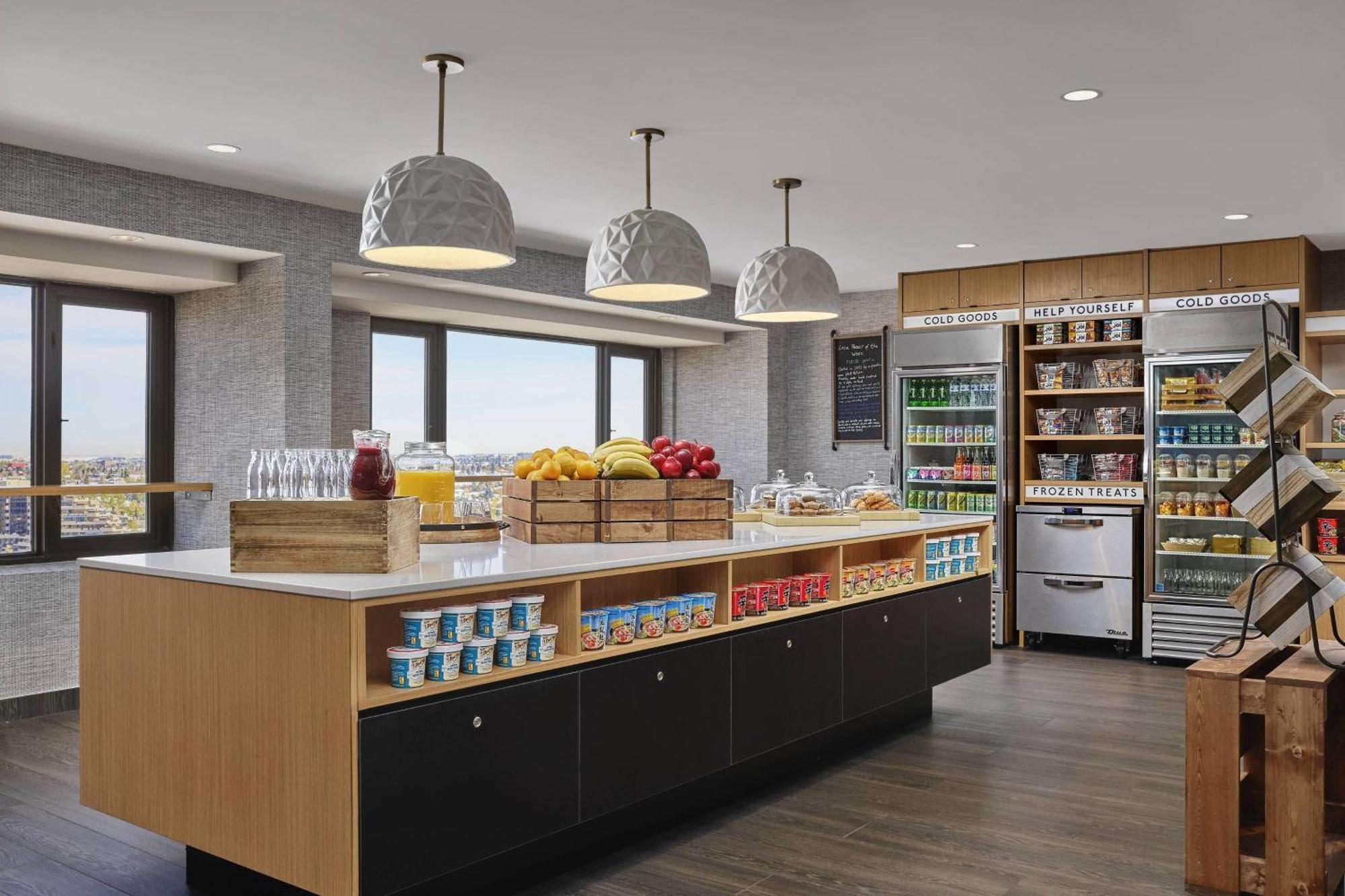 Delta By Marriott Downtown Hotel 4*