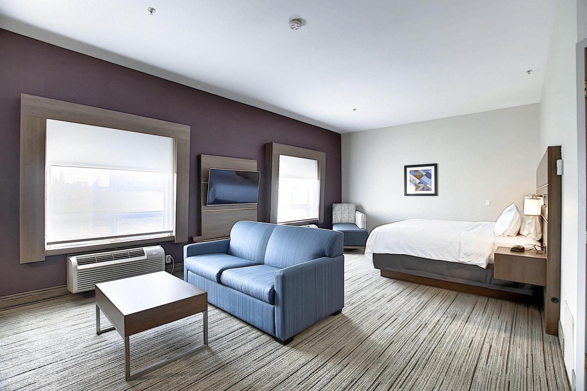 Hotel Express Airport By Ihg