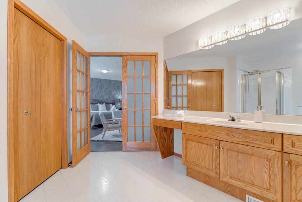 Holiday home Coral Springs Lakefront Retreat *