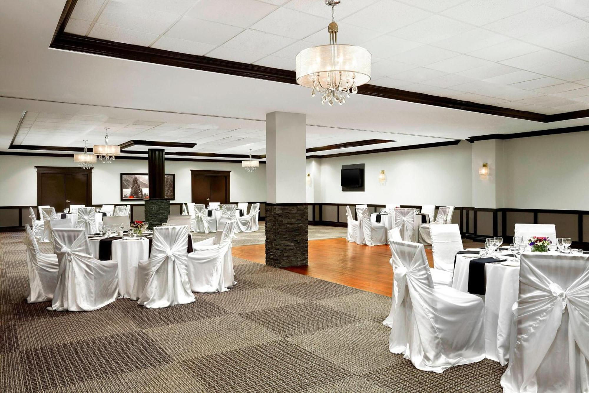 Four Points By Sheraton & West 3*