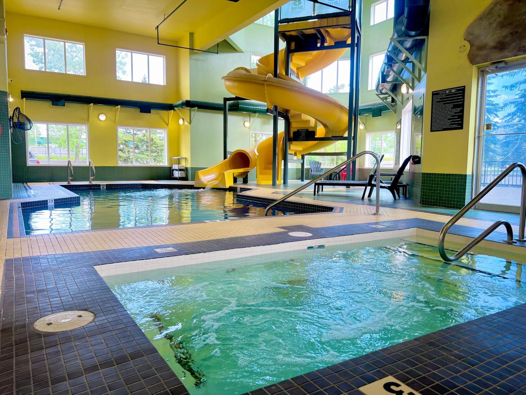 Super 8 By Wyndham Shawnessy Area 3* Calgary