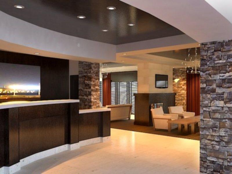 Hotel Four Points By Sheraton & West Calgary