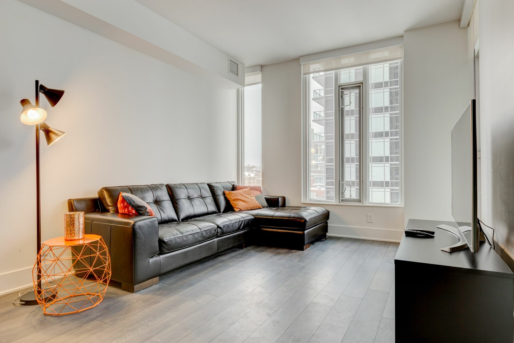 Apartment Digs On 10th Calgary