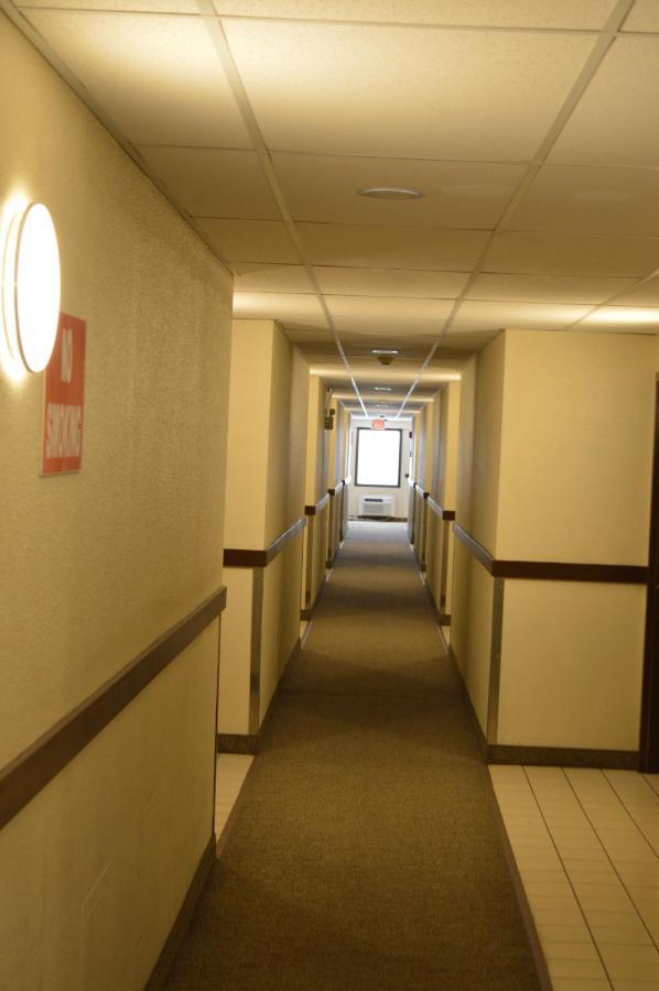 Airport Traveller's 2* Calgary